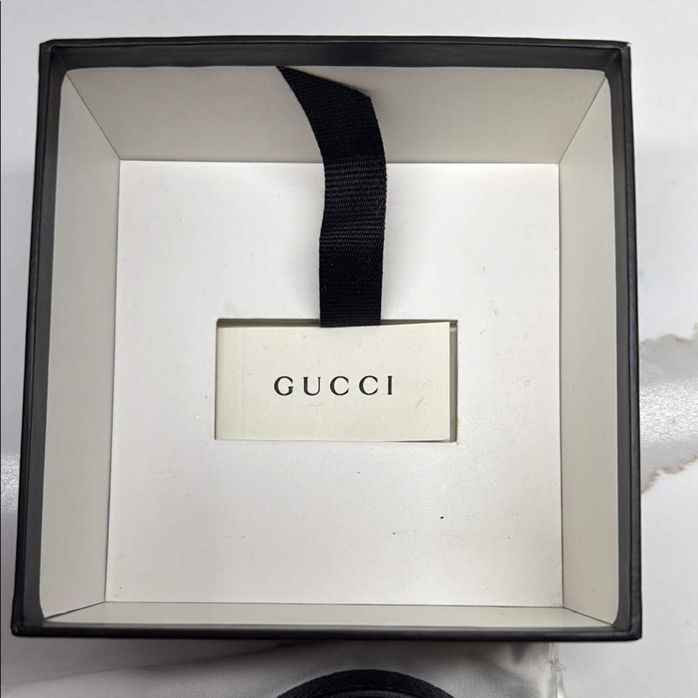 Gucci Gold and Black Cuff Bracelet - Picture 6 of 6